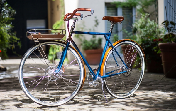 Exhibition: luxury bicycles by Maison Tamboite wheel into Monaco